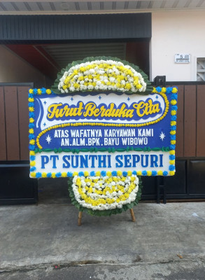 Papan Bunga Duka di Pusakanagara